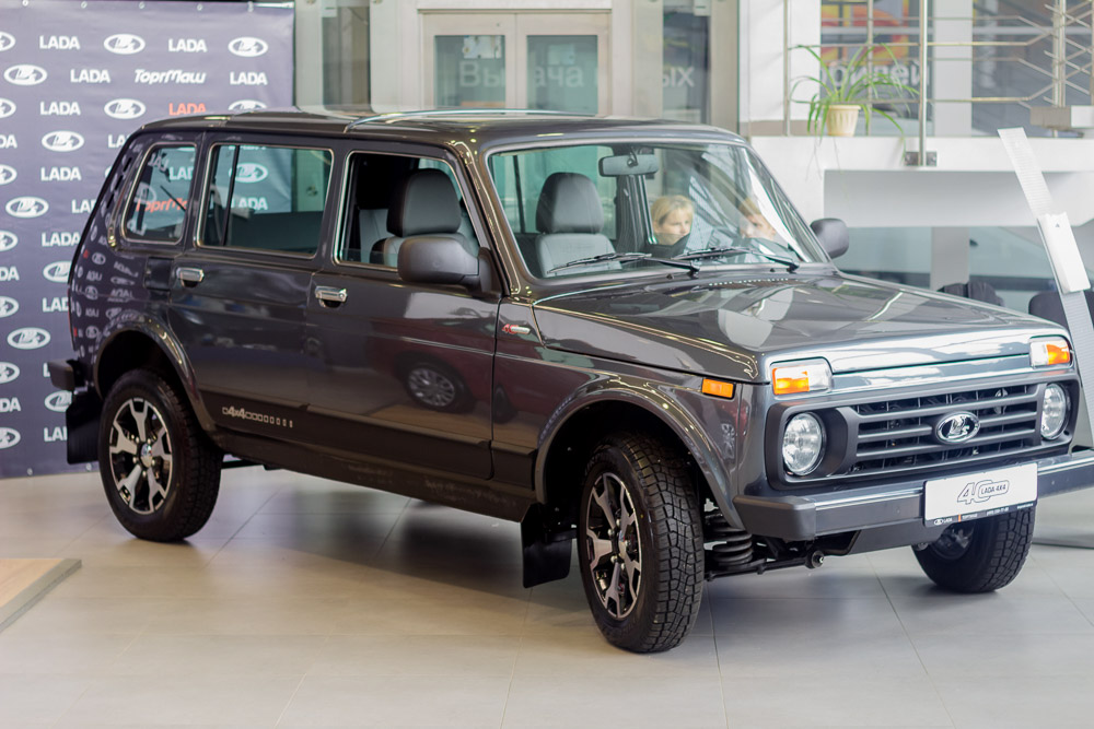 В ТОРГМАШ отметили юбилей любимой LADA 4X4!