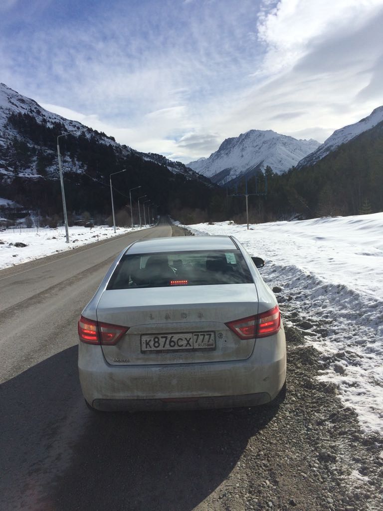 ТОРГМАШ покорил Эльбрус на LADA Vesta!